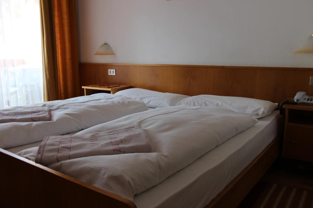 Hotel Villa Emilia Ortisei Kültér fotó